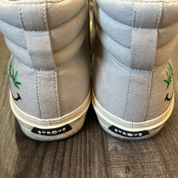 Straye Flower smile shoes - Picture 2 of 5